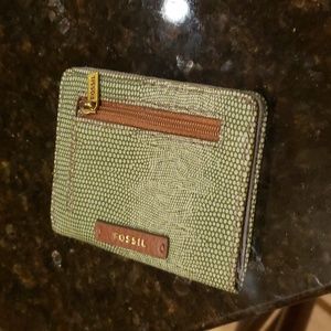 New with out tags fossil wallet
